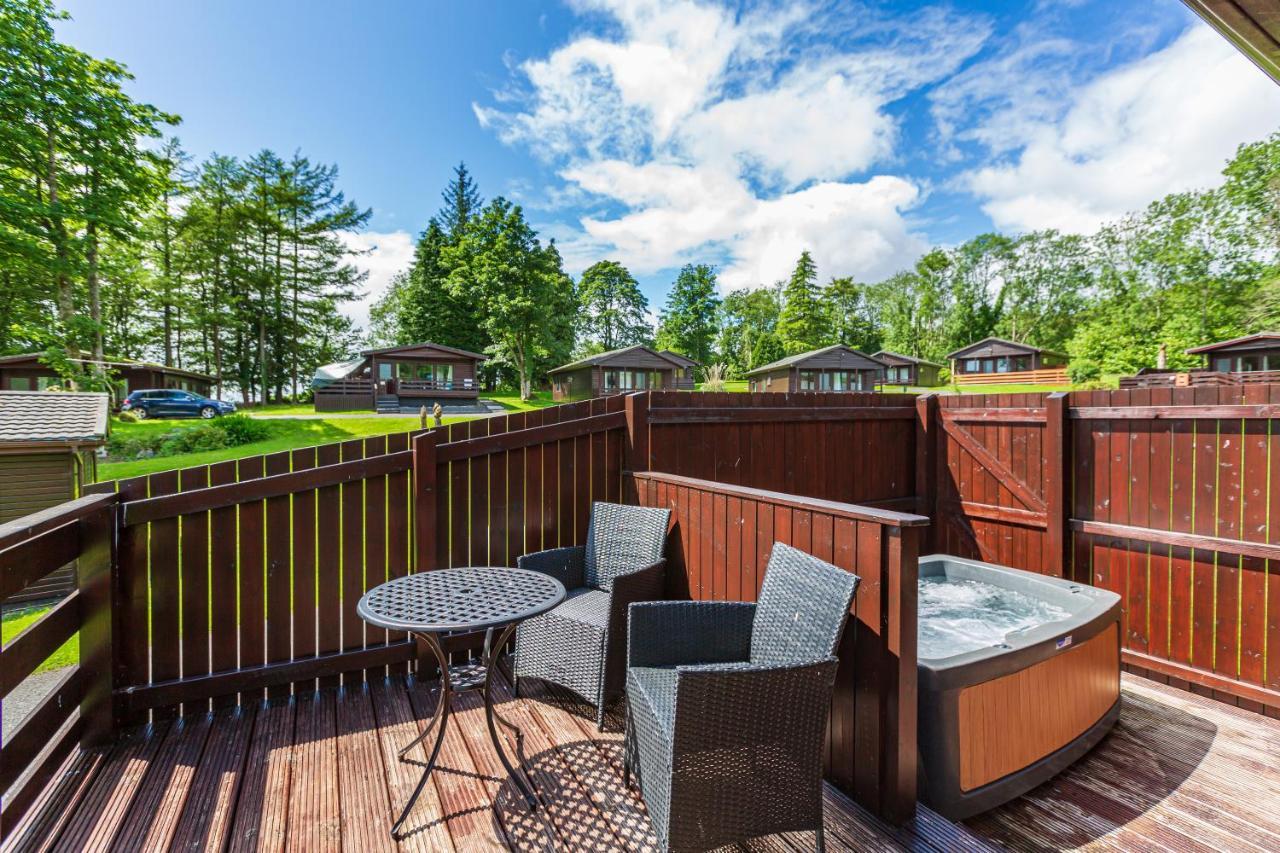 Bluebell Lodge 9 With Hot Tub Newton Stewart Zewnętrze zdjęcie